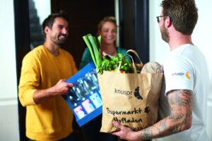 Knuspr-Rohlik-Group-delivery-copyright-Knuspr.jpg
