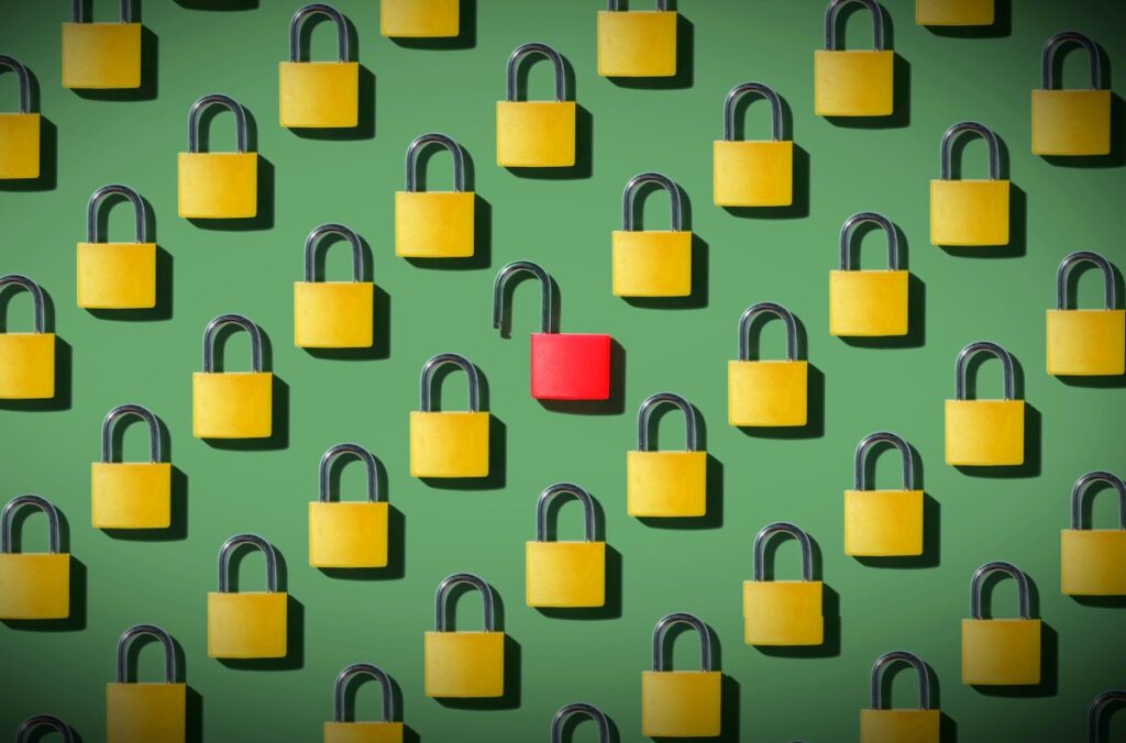 padlock-badly-handled-breaches.jpg