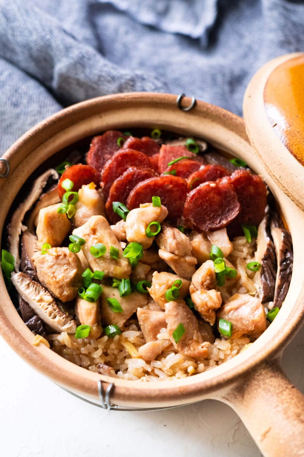 Claypot vištienos ryžiai – Malaizijos skonis
