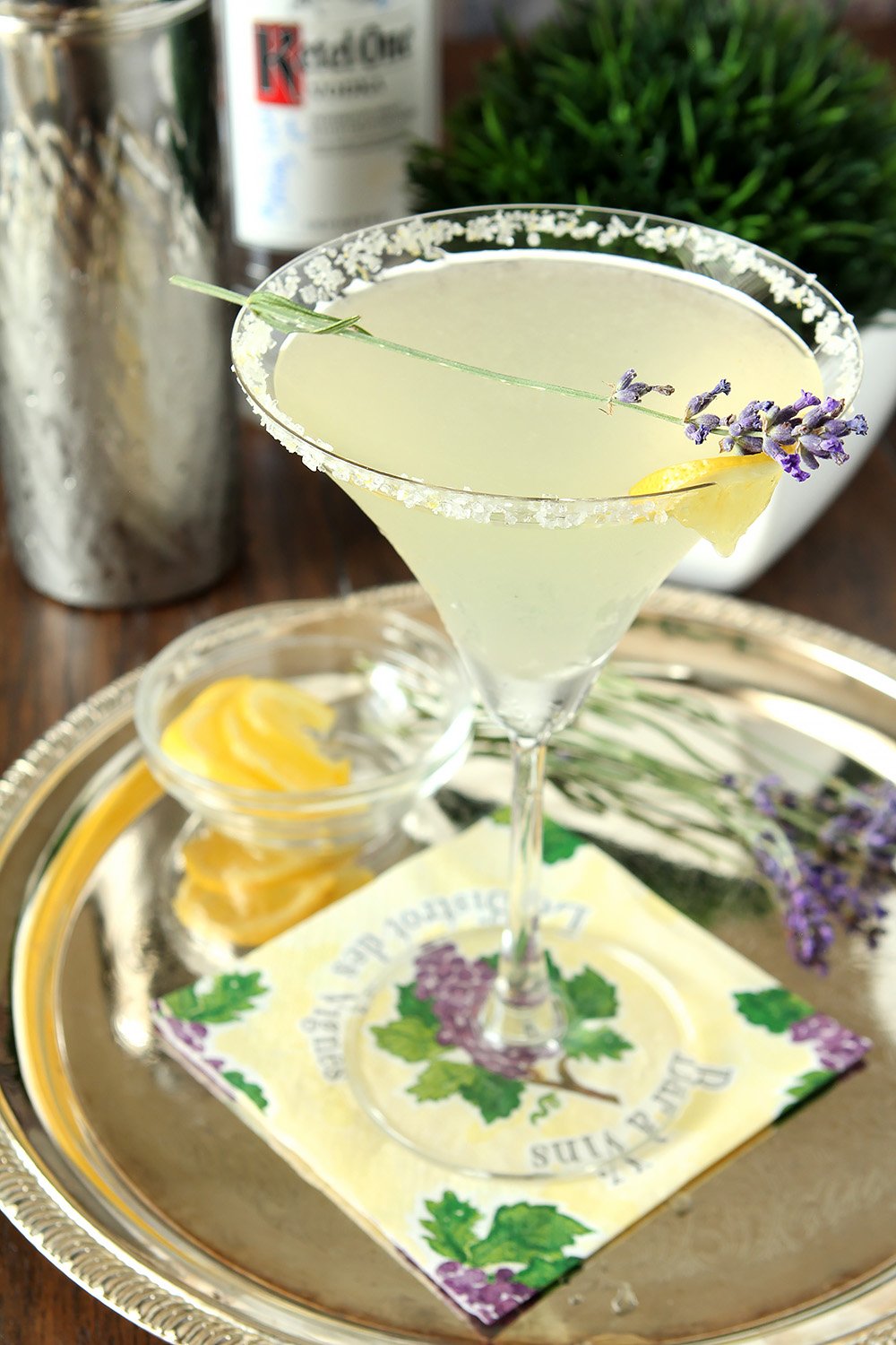 Levandų limonadas Martini – kūrybinė kulinarija