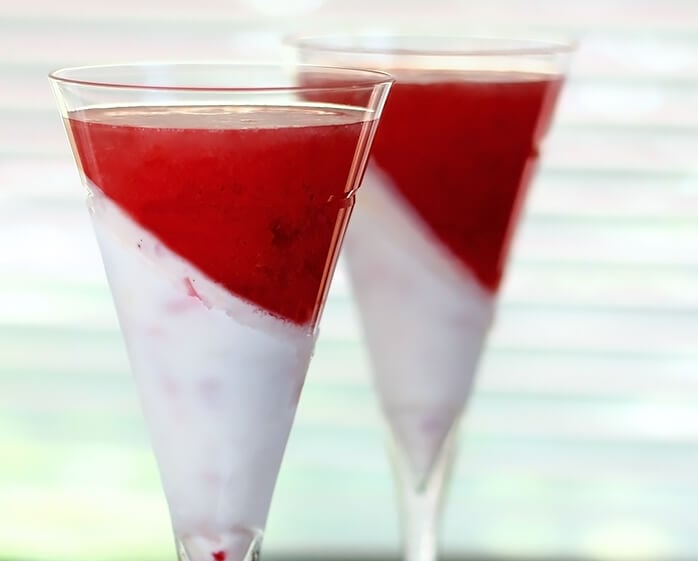 Braškių Ricotta Gelato Fizz – kūrybinė kulinarija